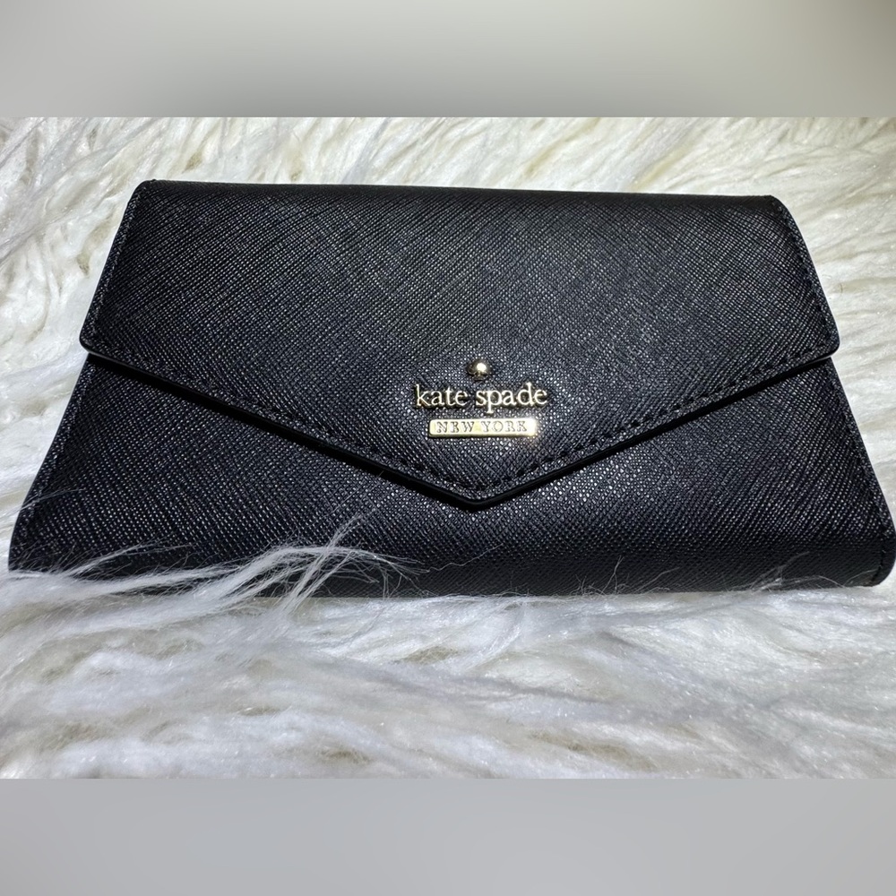 Kate Spade Laurel Way Black Saffiano Leather iPhone Wristlet